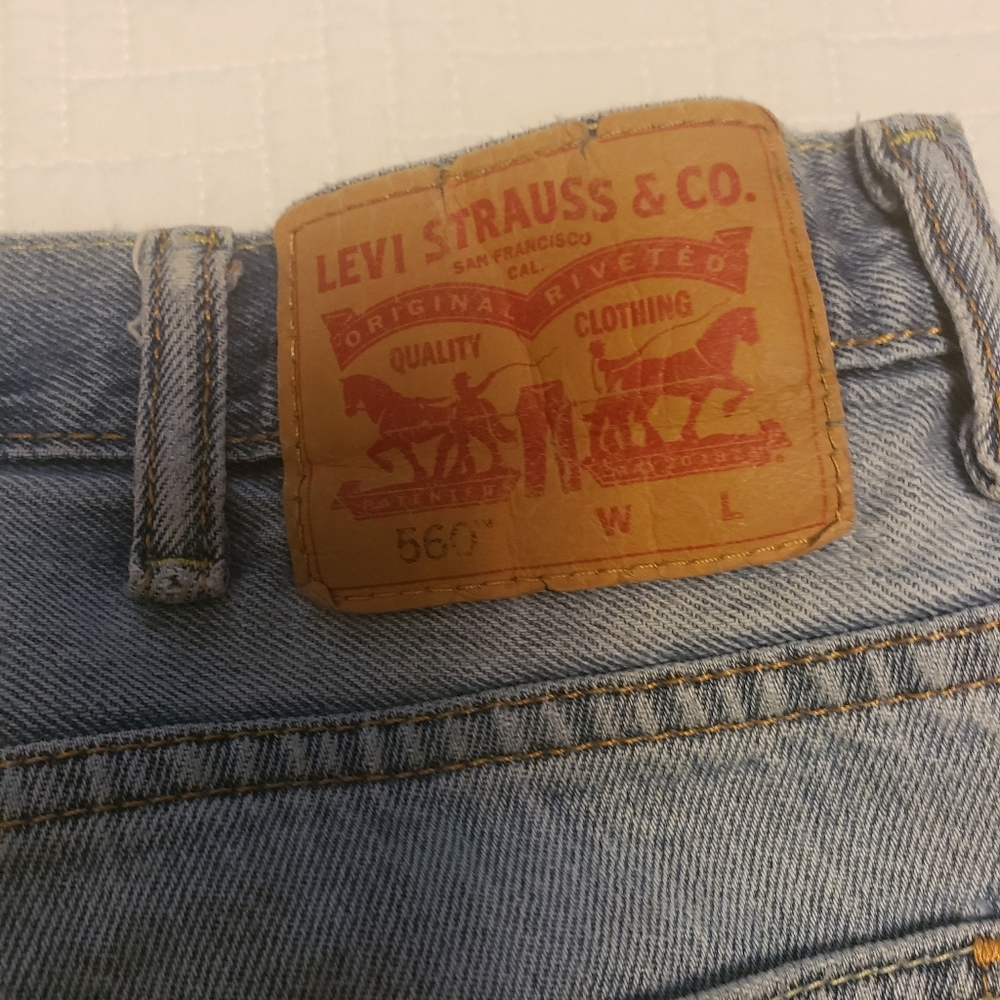 Men's Levi Jeans